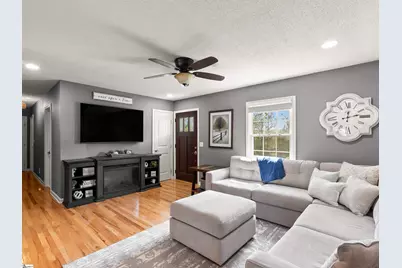 10300 Reidville Road, Greer, SC 29651 - Photo 11