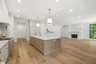 101 Sherwood St, Greenville, SC 29601 - Photo 5