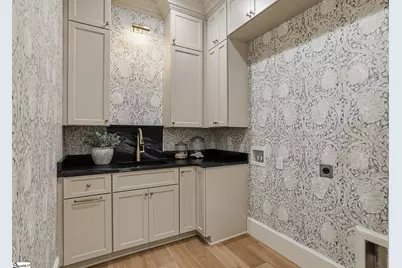 101 Sherwood Street #Unit 200, Greenville, SC 29601 - Photo 33