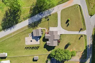 290 Dickson Rd, Campobello, SC 29322 - Photo 21