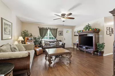 290 Dickson Road, Campobello, SC 29322 - Photo 3