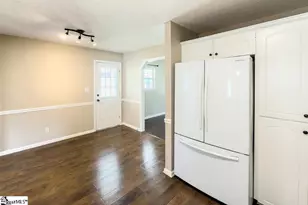 290 Dickson Rd, Campobello, SC 29322 - Photo 5