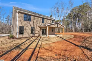124 James Dr, Townville, SC 29689 - Photo 5