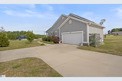 2045 Holly Springs Road, Inman, SC 29349 - Photo 35