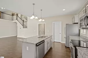 2045 Holly Springs Rd, Inman, SC 29349 - Photo 7