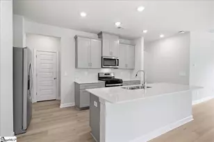 714 Cozy Blf Rd, Spartanburg, SC 29301 - Photo 7