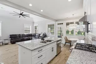 100 Courtyard Dr, Anderson, SC 29621 - Photo 11
