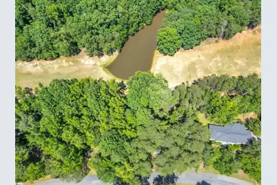 215 Lakefront Drive, Anderson, SC 29626 - Photo 3