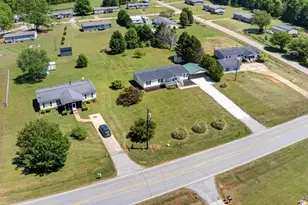 3589 Neely Ferry Rd, Laurens, SC 29360 - Photo 39