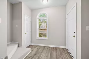 94 Huntress Dr, Greer, SC 29651 - Photo 7