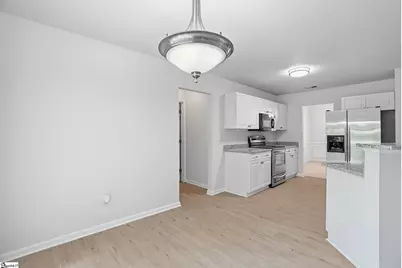 105 Sandy Lane, Greenville, SC 29605 - Photo 9