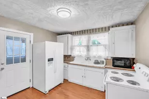 10 Eastlan Dr, Greenville, SC 29607 - Photo 7