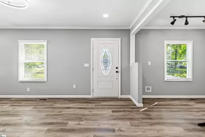 809 E Ferguson Street, Clinton, SC 29325 - Photo 3