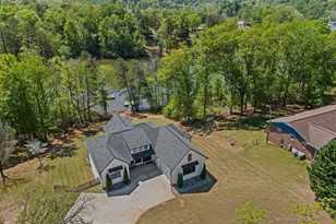 105 Lakeforest Dr, Greer, SC 29651 - Photo 45