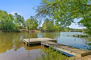 105 Lakeforest Dr, Greer, SC 29651 - Photo 3