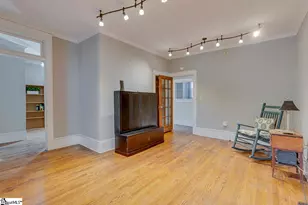 906 Augusta St, Greenville, SC 29605 - Photo 9