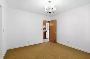 814 Mountain Vew Ct, Greer, SC 29651 - Photo 7