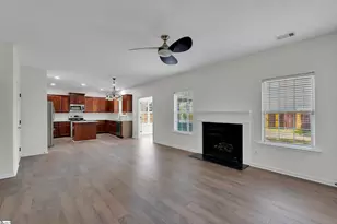1 Meadowrise Ln, Simpsonville, SC 29681 - Photo 5