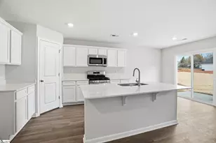 1012 S Welcome Rd, Greenville, SC 29611 - Photo 11