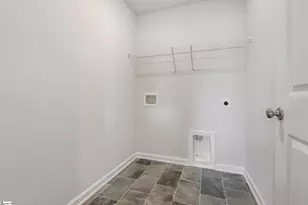 200 Blackwood St, Greenville, SC 29611 - Photo 21