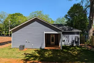 7 Iola St, Greenville, SC 29611 - Photo 21