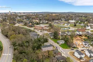 211 Minus St, Greenville, SC 29601 - Photo 3