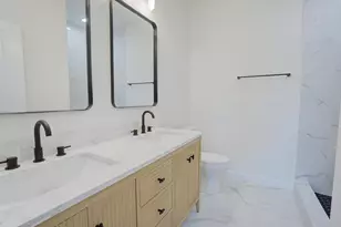 193 W Wood St, Spartanburg, SC 29303 - Photo 11