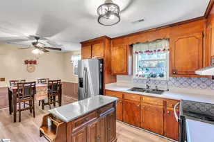 117 Alpha Dr, Greenville, SC 29605 - Photo 13