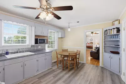 520 S Spring Street, Walhalla, SC 29691 - Photo 13