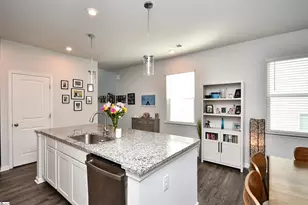 508 Poinsett Bridge Wy, Greenville, SC 29607 - Photo 7