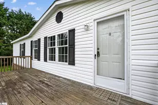 9122 W Oak Hwy, Seneca, SC 29678 - Photo 3