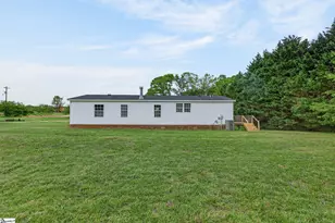 9122 W Oak Hwy, Seneca, SC 29678 - Photo 11