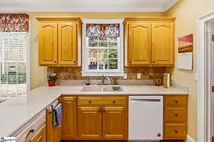 111 Bouchillion Dr, Greenville, SC 29615 - Photo 13