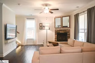 106 Wakelon Dr, Greer, SC 29651 - Photo 3