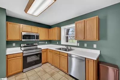 205 Summitbluff Drive, Greenville, SC 29617 - Photo 17