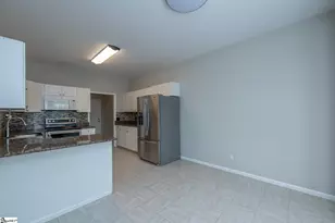 298 N Orchard Dr, Taylors, SC 29687 - Photo 13