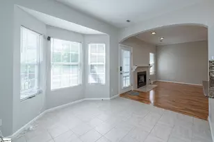 298 N Orchard Dr, Taylors, SC 29687 - Photo 9