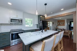 206 Mountain Crest Dr, Taylors, SC 29687 - Photo 7