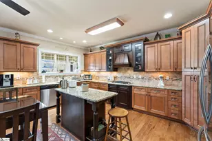 133 River Oaks Rd, Greer, SC 29650 - Photo 7