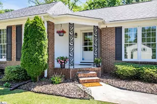 4946 Vineyard Ln, Greenville, SC 29615 - Photo 3