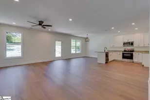 5 Carter Dr, Marietta, SC 29661 - Photo 3