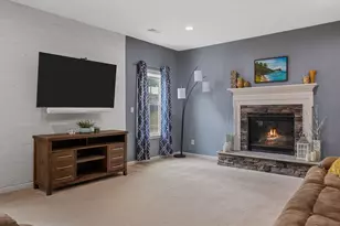 420 Fieldsview Ln, Simpsonville, SC 29681 - Photo 3