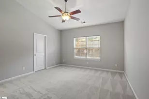 302 Gibby Ln, Simpsonville, SC 29681 - Photo 5