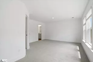 8 Shoemaker Rd, Greenville, SC 29617 - Photo 13