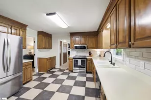250 Cumberland Dr, Moore, SC 29369 - Photo 11