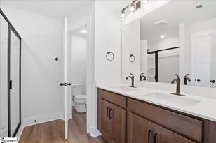 16 Shoemaker Rd, Greenville, SC 29617 - Photo 19