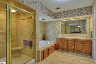 300 Crestview Ln, Spartanburg, SC 29301 - Photo 31