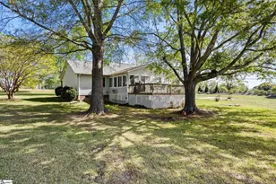 2604 Roper Mountain Rd, Simpsonville, SC 29681 - Photo 31