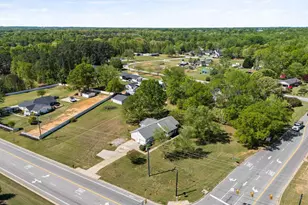 2604 Roper Mountain Rd, Simpsonville, SC 29681 - Photo 35