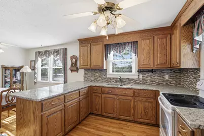 661 Arlington Road, Greer, SC 29651 - Photo 9